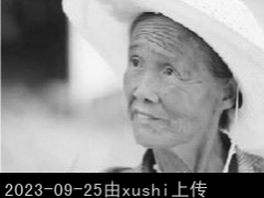 “月亮妈妈”徐秀珍奶奶，自学11国语言，真情感动外国游客